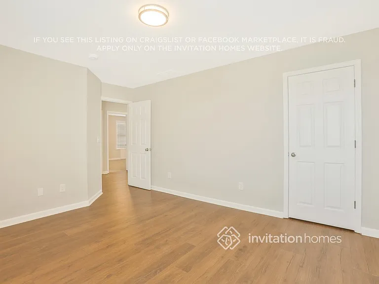 3851 Lake Sanctuary Way — Photo 15
