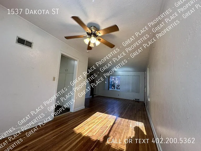 1537 Dakota St — Photo 5