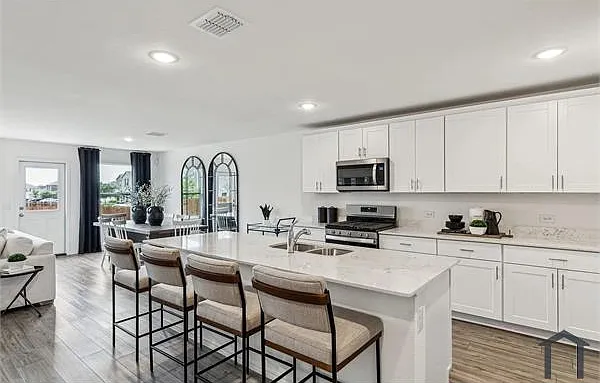 15965 Dauntless Cove Dr — Photo 2