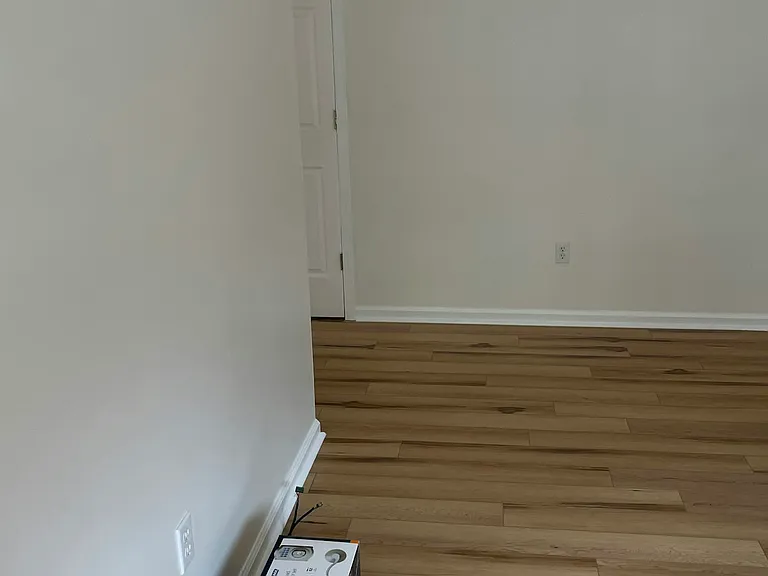 922 Beverly Dr #B — Photo 3