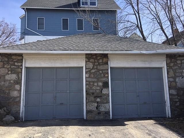 2nd image of 101-103 Crawford St