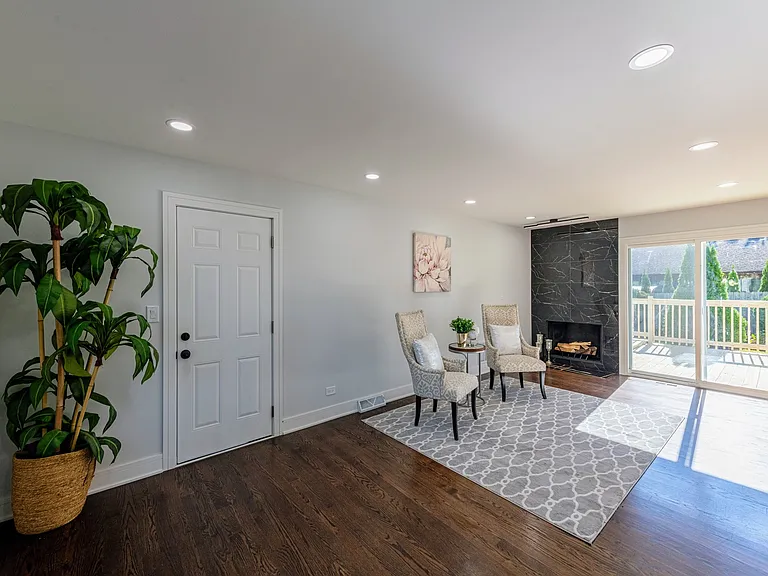380 Ventura Club Dr — Photo 13