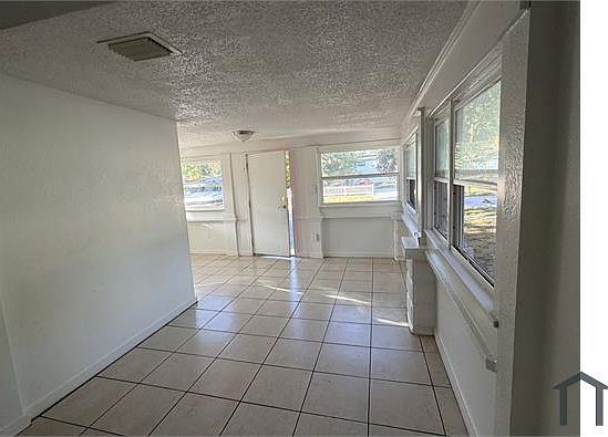 2nd image of 3435 17th Ave S