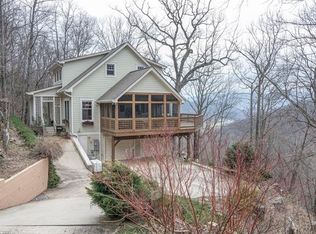 1 Wedgewood Ter, Black Mountain, NC 28711
