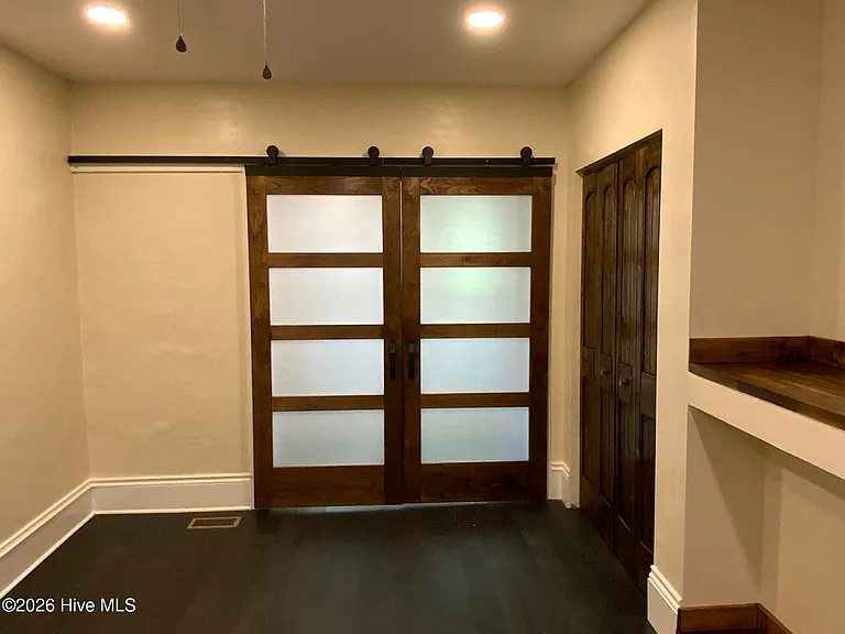789 Main St #C — Photo 16