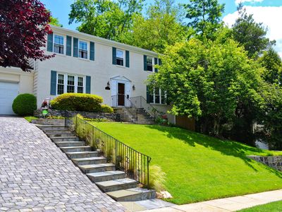 9707 Hill St, Kensington, MD, 20895