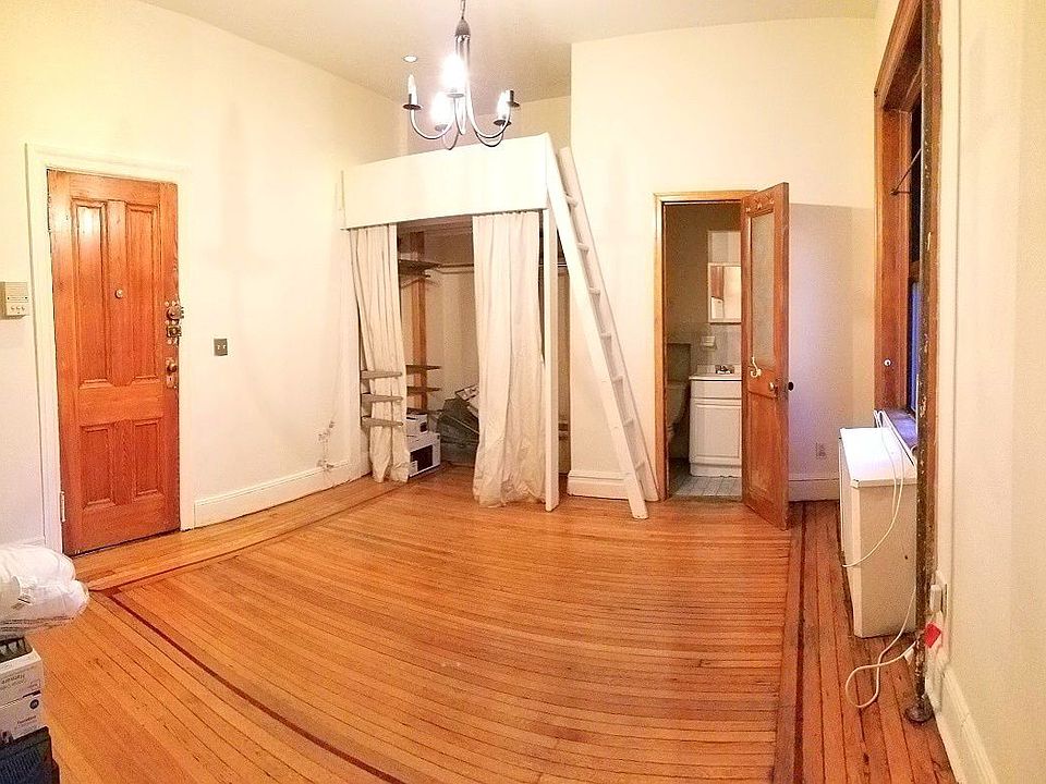 1st image of 638 W End Ave APT 4B