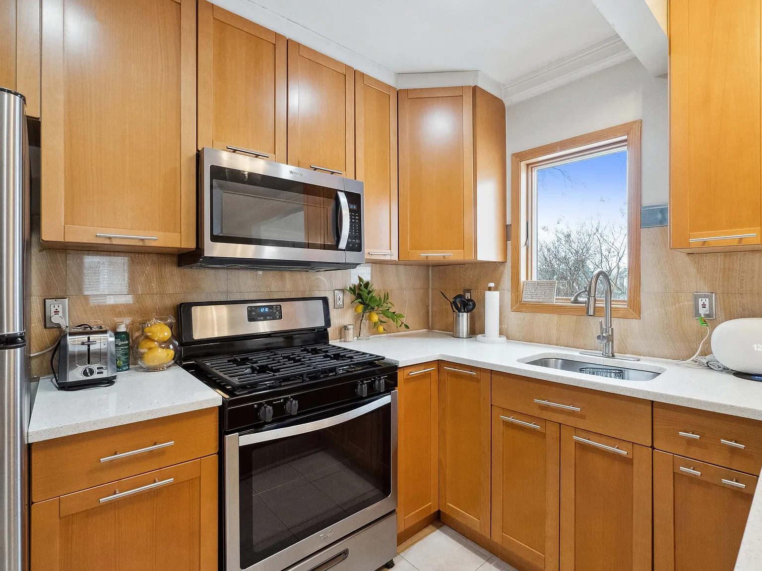 42 Ella St — Photo 3