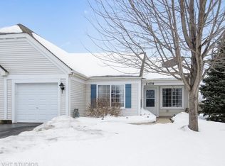 2479 Roxbury Ln, Montgomery, IL 60538