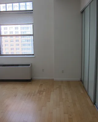 Rented by RE/MAX Midtown | media 16