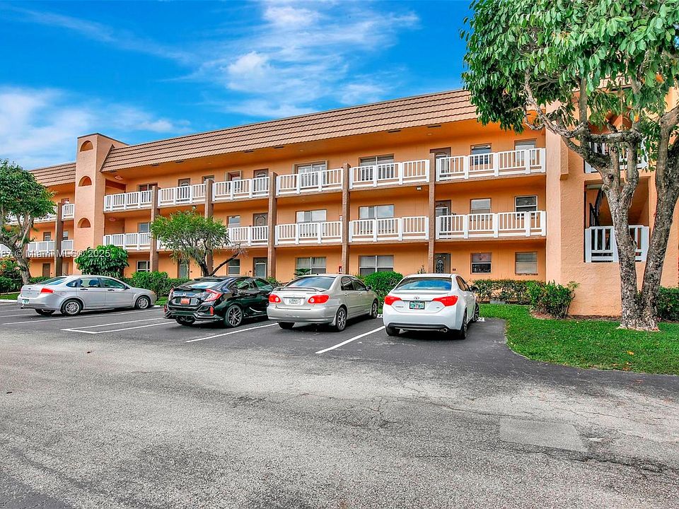 1st image of 9181 Sunrise Lakes Blvd APT 210