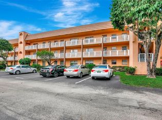 9181 Sunrise Lakes Blvd APT 210, Sunrise, FL 33322