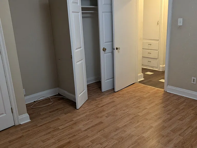 10 Rockwood Pl — Photo 6
