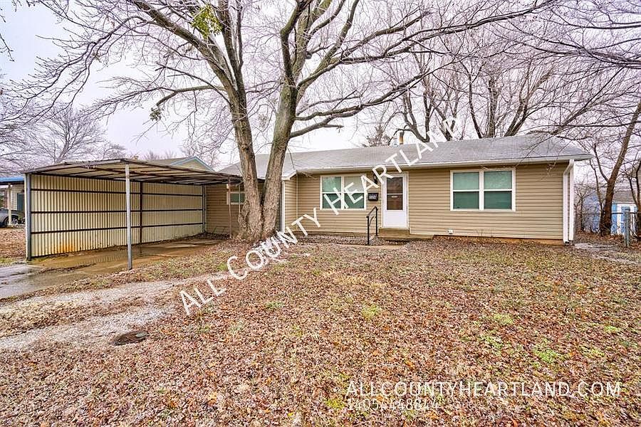 1st image of 3326 Willow Creek Dr