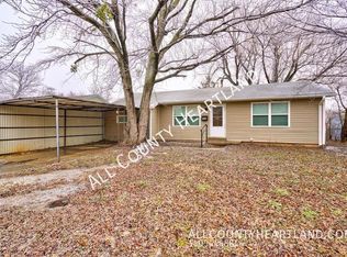 3326 Willow Creek Dr, Midwest City, OK 73110