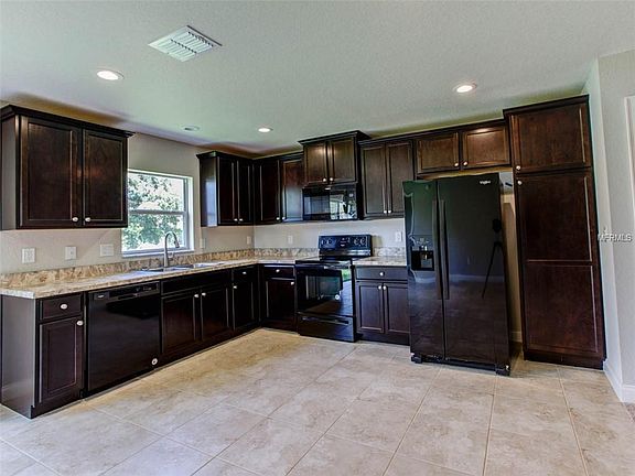 2nd image of 159 Eloise Oaks Dr