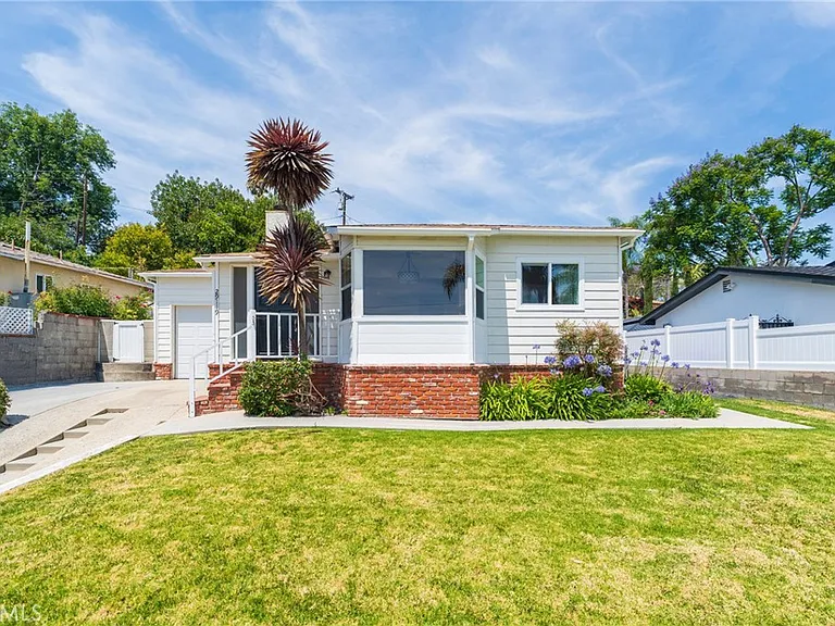 29119 S Highmore Ave — Photo 37