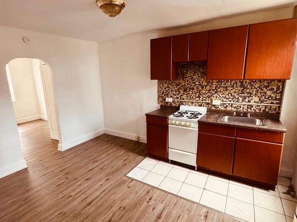 3056 Richmond St Floor 2