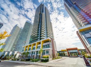 95 McMahon Dr #3909, Toronto, ON M2K 0C2