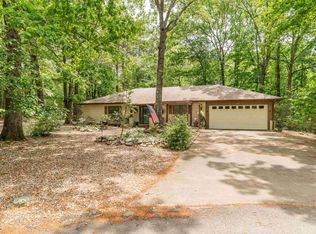 17 Castillo Ln, Hot Springs, AR 71909