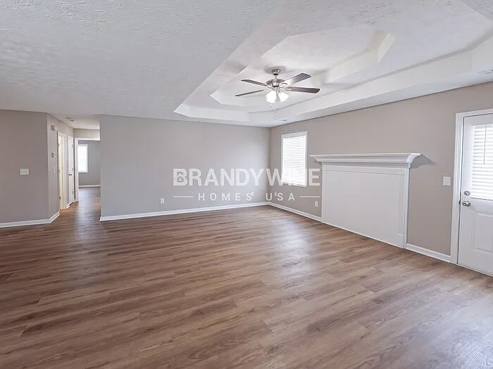 200 Falcon Ridge Dr — Photo 4