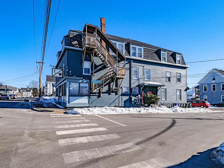 4 Seavey St #3 — Photo 4