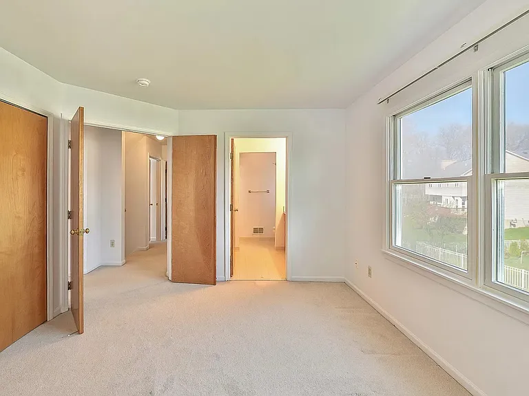 3212 Foxway Ct — Photo 16