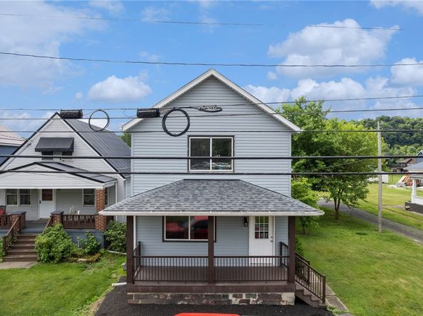 109 Railroad St, Stockdale, PA 15483