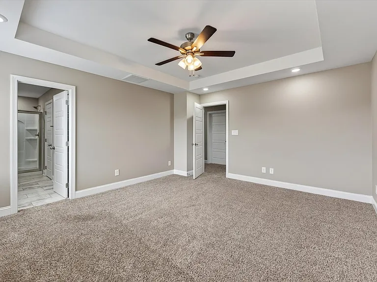 930 Tufnel Dr — Photo 21