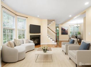 80 Tennyson Rd, East Windsor, NJ 08520