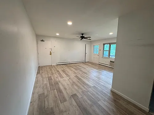 55 Gill Ln Photo 1