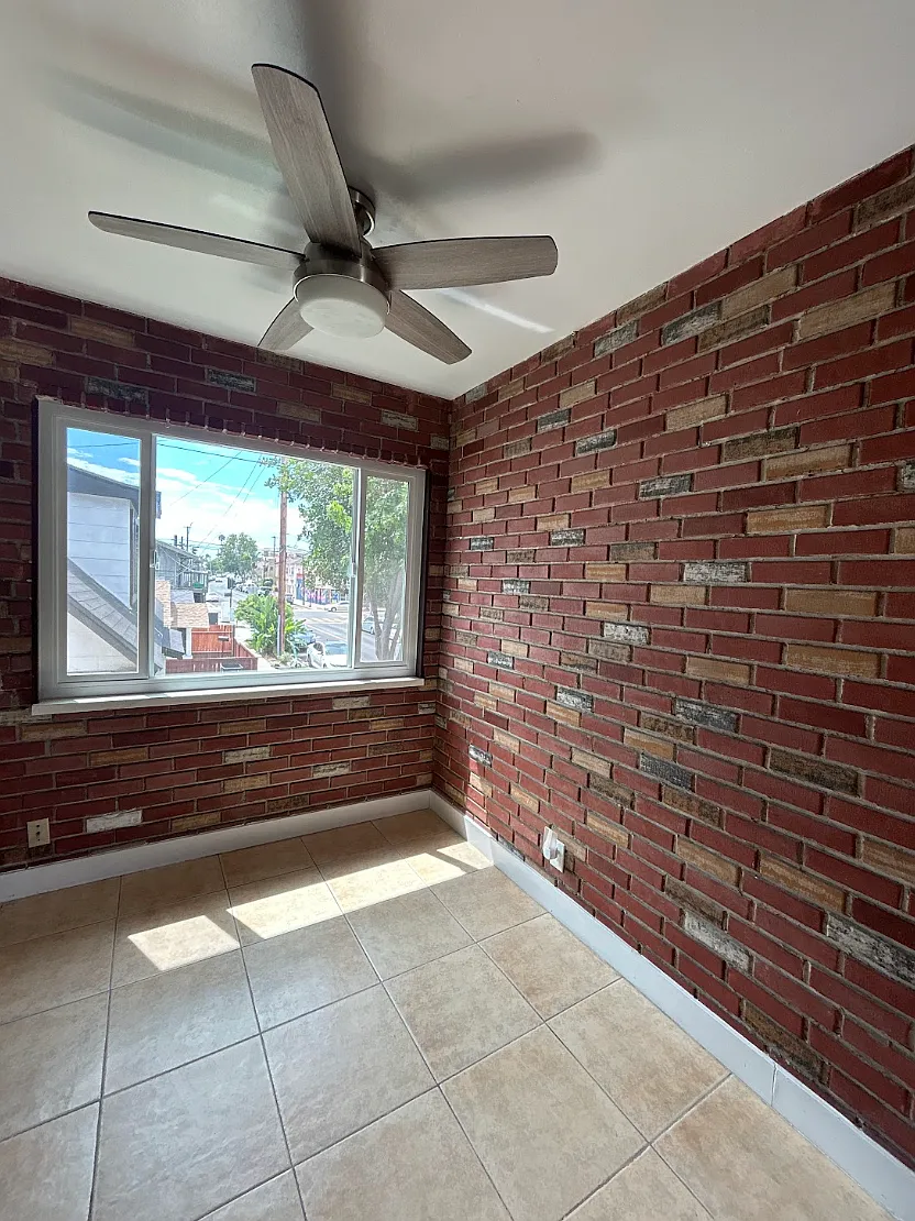 2 bed, 800 sqft, $2,700 — Photo 2