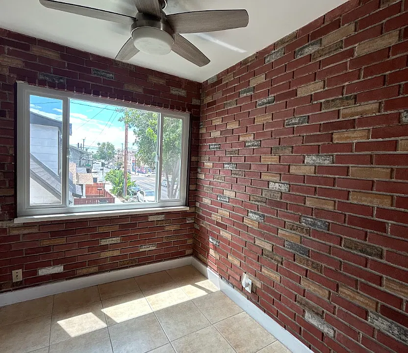 416 Orange Ave #8
