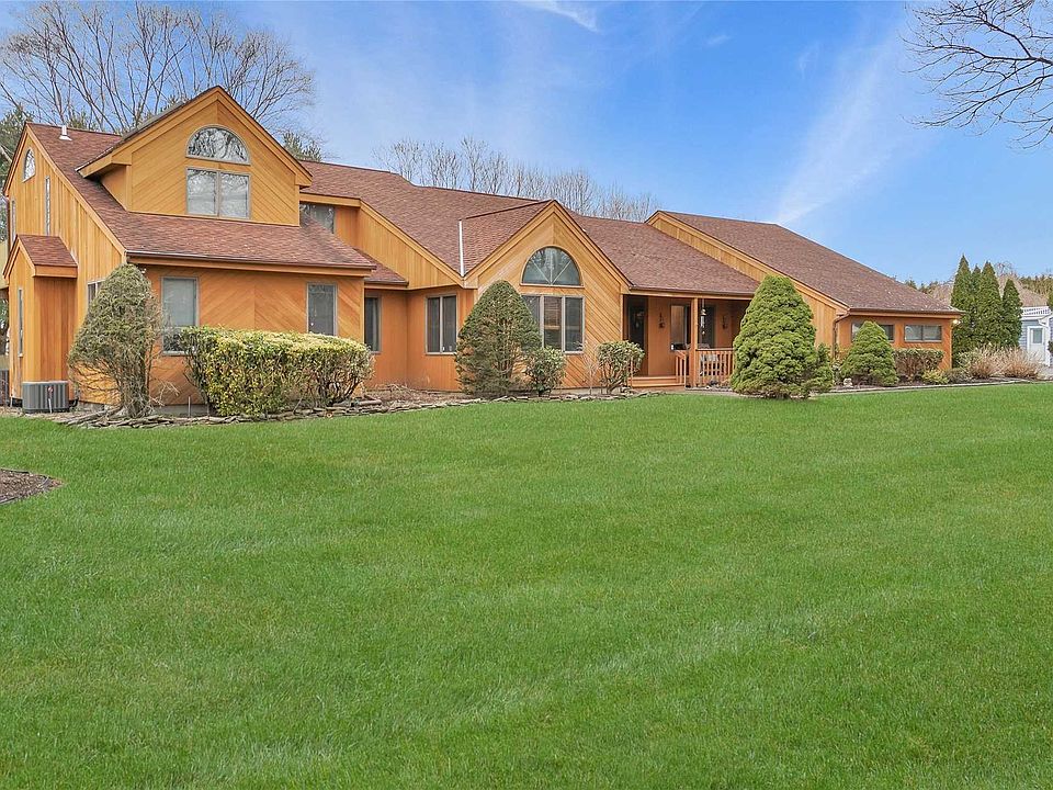 1st image of 41 White Birch Cir