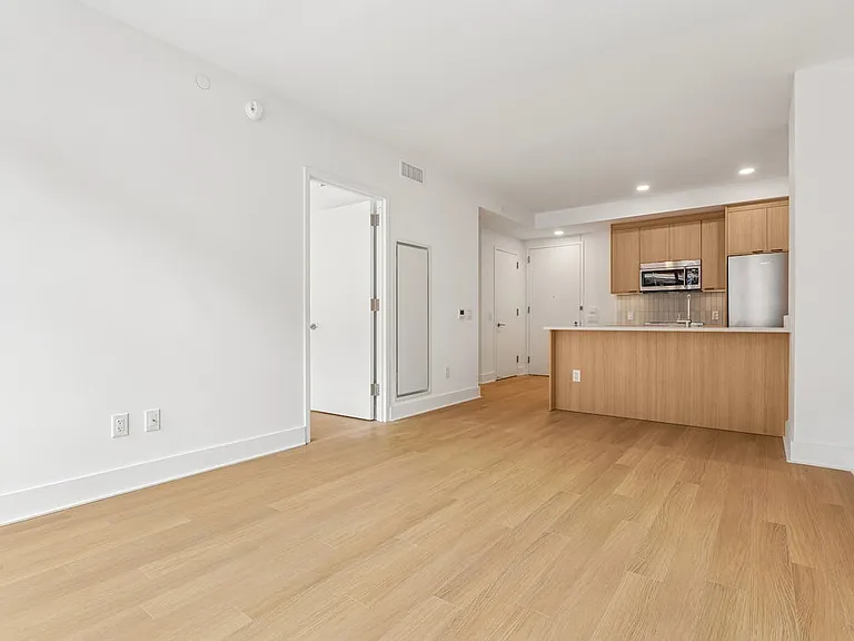 499 President St #347 — Photo 4