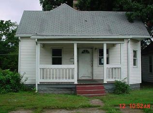 37 S 16th St, Terre Haute, IN 47807