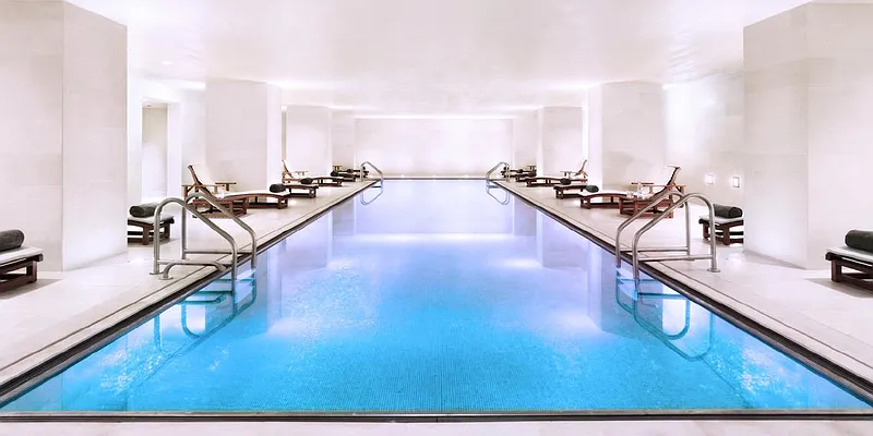 Rented by A & I Broadway | media 24