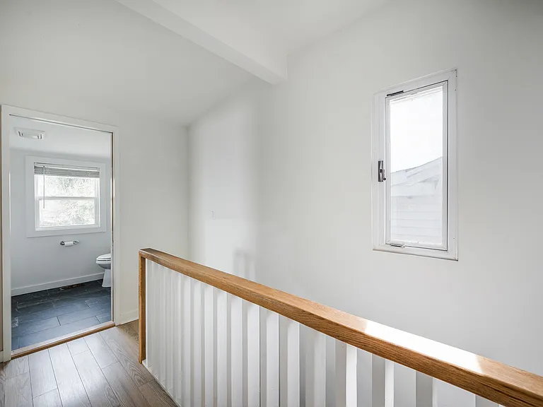 86 Polk St — Photo 17