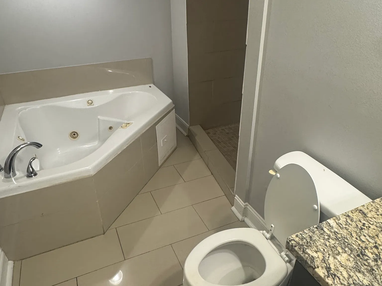 1 bed, 1500 sqft, $900 — Photo 3