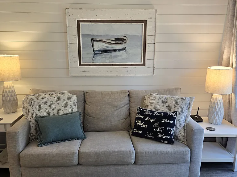 32 S Forest Beach Dr #58 — Photo 3