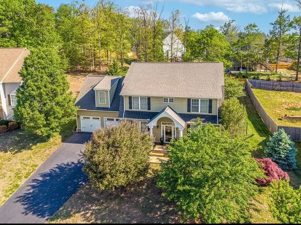 5177 Arrowhead Trl, Salem, VA 24153