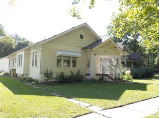 420 Spruce St, Halstead, KS 67056