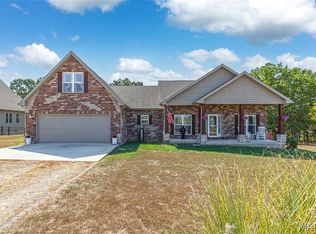 222 Sweet Valley Cir, Crocker, MO 65452