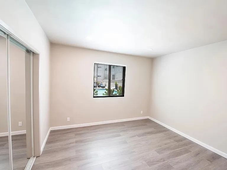1837 N La Brea Ave #6 — Photo 6