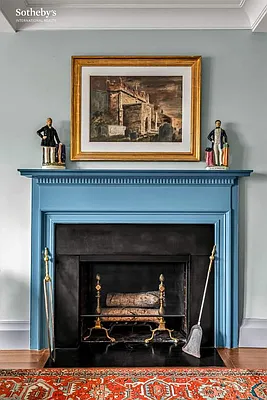 Sold by Sotheby's International Realty | media 13