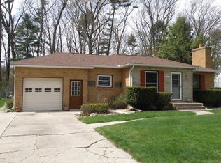 3521 W Manitou Cir, Muskegon, MI