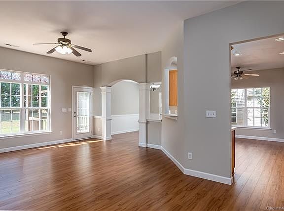 2nd image of 10510 Tintinhull Dr