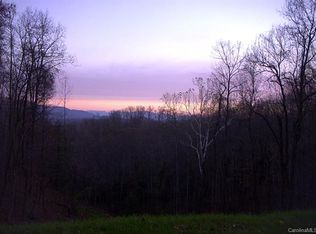 936 Wolf Pen Rd, Old Fort, NC 28762