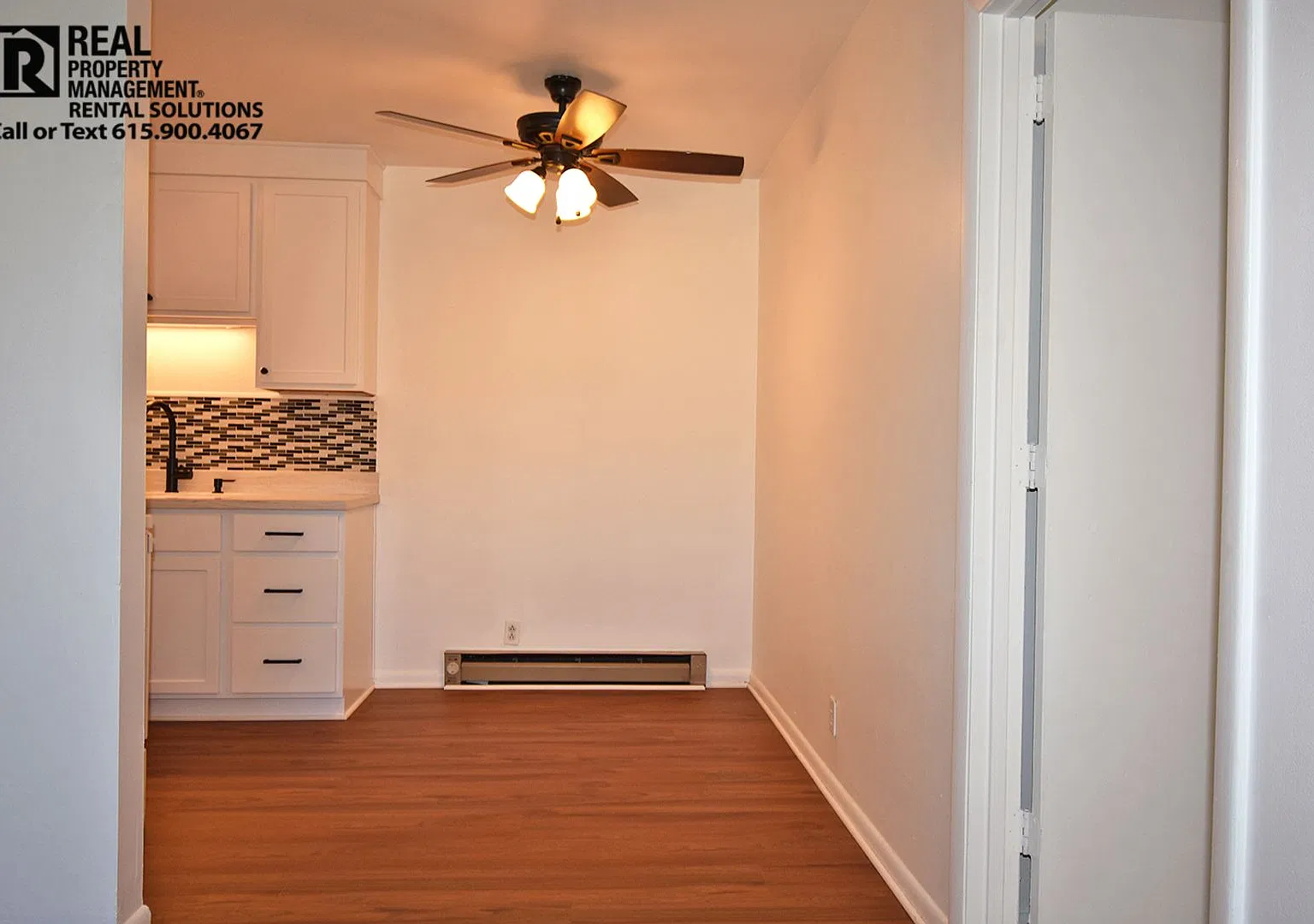 Adorable 1BD/1BA condo updated and move-in ready! Walking distance to MTSU! Water included — Photo 4