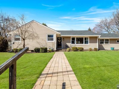 24 7th Ave, Westwood, NJ, 07675